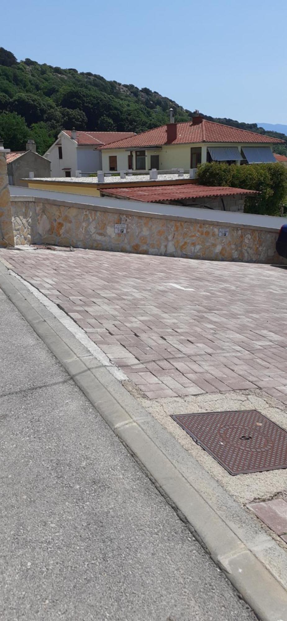 Appartamento Old Town Lux Baška Esterno foto